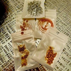 (5) mask/glasses chains